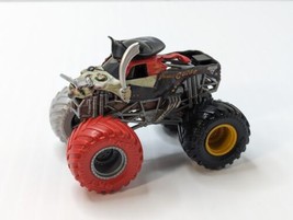 Hot Wheels Monster Jam Pirates Curse 1:64 Diecast Monster Truck Silver Red Tires - £6.20 GBP
