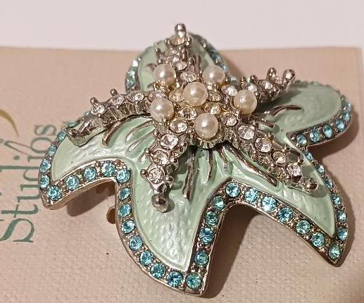 Image 1 of Lifestyle Studios Jewelry Mint Green Starfish Brooch Layered Design w/ Crystals