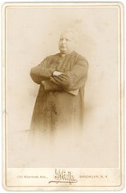 Circa 1880&#39;S Cabinet Card Stern Looking Priest Arms Folded Hoefle Brooklyn, Ny - £19.73 GBP
