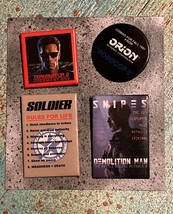 Vintage 1990&#39;s Sci-Fi Movie Pinback Collection - £28.48 GBP