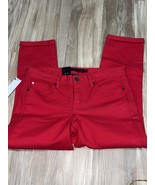 Size 29/8  Calvin Klein Jeans Red Crops BNWTS - $368.09 MXN