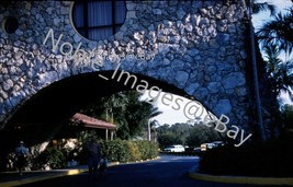 1961 Parrot Jungle Entrance Florida Kodachrome 35mm Slide - £2.72 GBP
