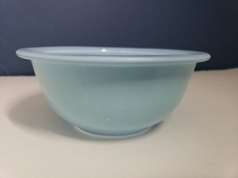 Pyrex Blue Robin&#39;s egg Mixing Bowl Clear Bottom #322 Vintage - £9.48 GBP