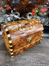 Trinket thuya wooden small Mexican coffer, engraved wooden treasures gift box - £64.55 GBP