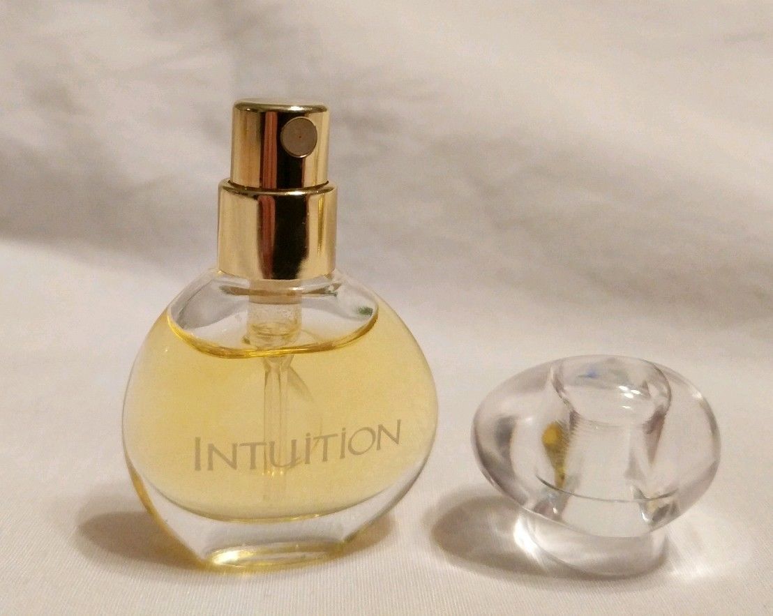 Primary image for INTUITION ESTEE LAUDER Spray Perfume .14 fl oz USA Eau de Parfum Travel Purse