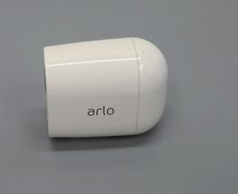 Arlo Essential VMC2030 Spotlight Single Wireless Indoor/Outdoor Camera image 2