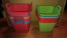 Lot of 20 Multicolor 5.5x5.5x4.125 1.5 Quart Mini Plastic Buckets Pails ... - £15.97 GBP