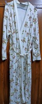 Used women&#39;s sleeping  robe , in new condition, made in Egypt size xl - $30.00