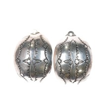 Nez Navajo hand stamped sterling large clip-on earrings - £130.08 GBP