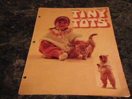 Tiny Tots by Lillian Rather Leisure Arts Leaflet 9 - £2.39 GBP