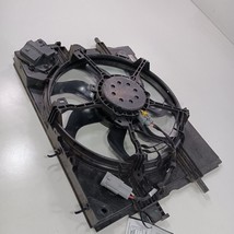 Nissan Sentra Radiator Cooling Fan Fits 20-23 - €103,29 EUR