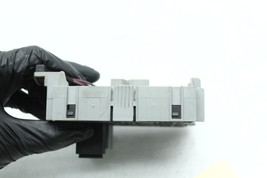 2003-2006 PORSCHE CAYENNE FRONT FUSE RELAY JUNCTION BOX H1193 image 10