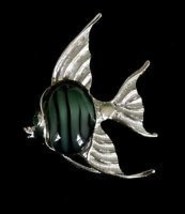 ANGEL FISH Vintage BROOCH Pin Silver-Tone Green Glass Green Rhinestone - £17.40 GBP