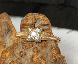 Vtg 14K Yellow Gold Diamond Ring 1.74g Fine Jewelry Sz 6.75 Band Solitaire Round - £173.24 GBP