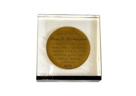 Vintage 25 Yr Employee Service Award Eastman Kodak Bronze Medal 1976 Recognition image 5