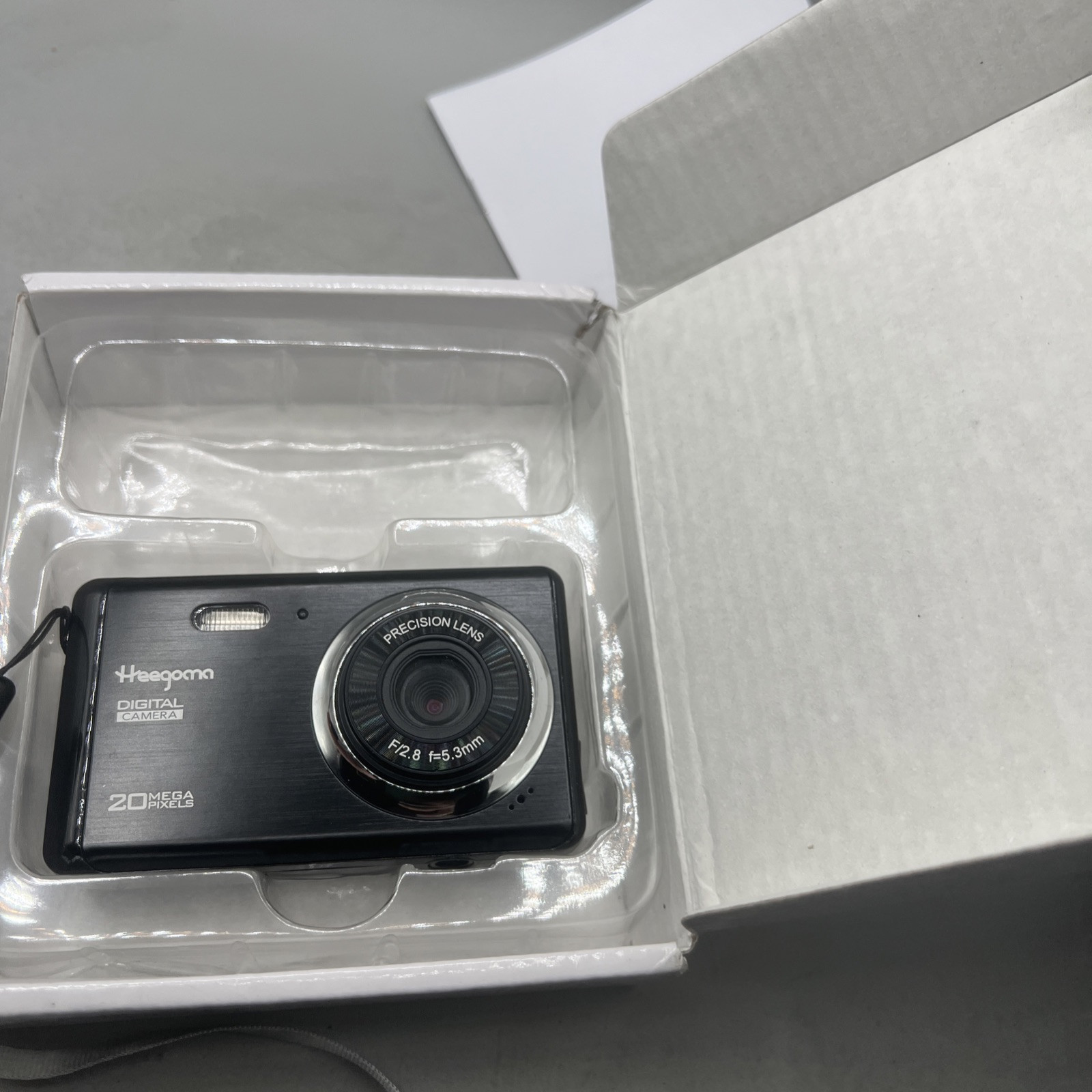 Heegoma Digital Camera 20 Megapixels No Charger Item image 3