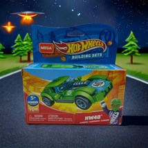 Hot Wheels HW40 Classics GYG32 Building Set Figure Green Car Wonder Toy ... - $11.34