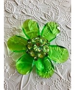 Gorgeous FLOWER POWER Brooch Green Lucite 4 in Huge! - $55.75