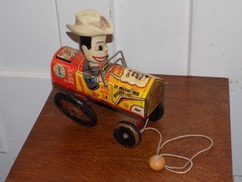 Vintage Milton Berle Tin Pull Toy Car - €130,86 EUR