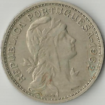 Portugal  1962 50 Centavos Coin - KM# 577 # 15 - $2.96
