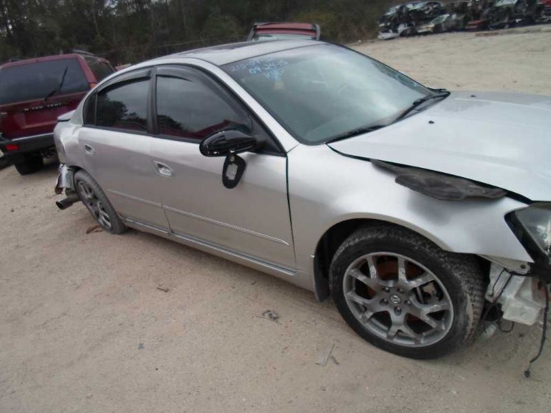 Rear Driver Side Door Glass OEM 2002 2003 2004 2005 2006 Nissan Altima  Item image 9
