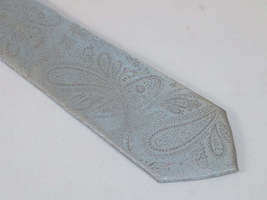 Mens Narrow Tie/Hankie Set Woven Vito Rofolo VTR-104 Silver Gray Paisley image 3