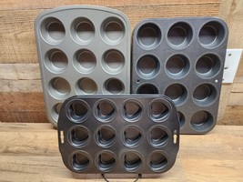 Non-Stick 12 Cup Muffin Pans - American-Made, Baking Cooks Essentials - ... - £19.35 GBP