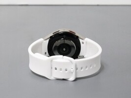 Samsung Galaxy Watch6 SM-R930 40mm Gold Aluminum Case with White Sport Band image 3