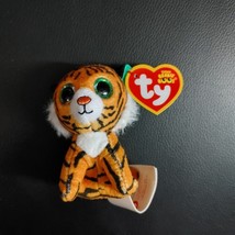 Tiggs the Ty Tiger Teenie Beanie Boo 2021 with heart tag - $5.00