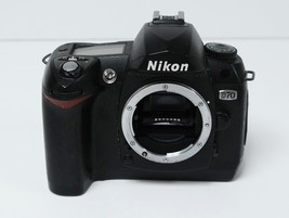 Nikon D70 6.1MP Digital SLR Camera - Black (Body Only) image 2
