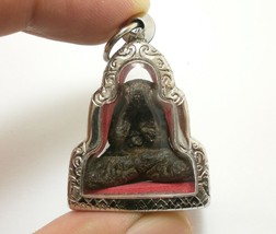 Lp Kron Pidta In 1950s Close Eyes Buddha Cron Tok Raja Thai Amulet Lucky Pendant - £766.09 GBP