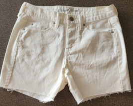 Universal Thread™ ~ Size 4 ~ Frayed Hem ~ Off-White ~ Denim ~ Boyfriend ... - $22.44