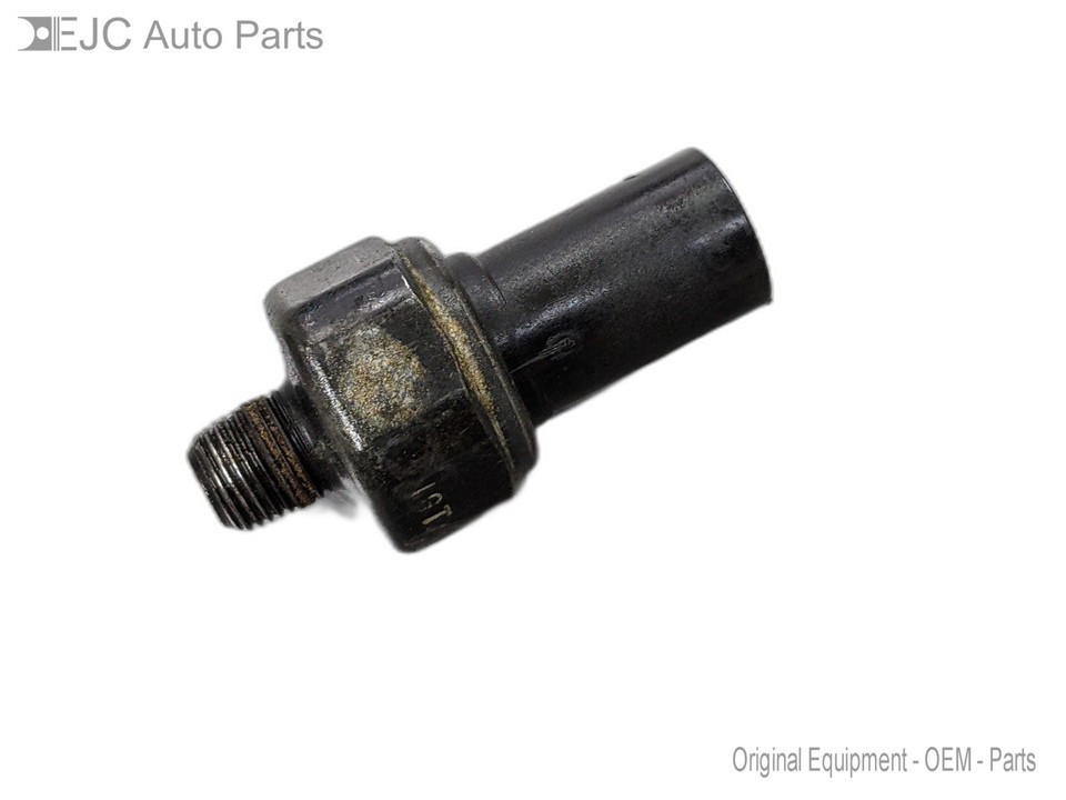 Engine Oil Pressure Sensor For 13-16 Hyundai Genesis Coupe  3.8 94750371... - $19.75