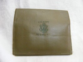 Vintage WW2 U.S. Army Sewing Kit Pouch 8-a #74 - $553.18 MXN
