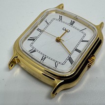 Vintage Q&amp;Q Men Gold Tone Hand Winding Mechanical Watch ~For Parts Repair - £24.90 GBP