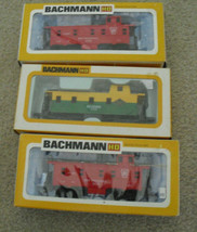 Lot of 3 Vintage HO Scale Bachmann Pennsylvania Reading Caboose Cars NIB - £20.50 GBP