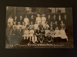 7th Grade Room 16 Wade Park School RPPC Real Photo Postcard - £23.52 GBP