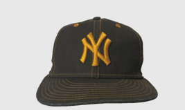 $15 N.Y. Yankees MLB Black Gold Logo Vintage 90s Embroidered New Era Hat Cap 7 - £13.88 GBP