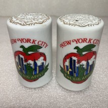 New York City The Big Apple Salt Pepper Shaker Set Smiles Foil Sticker Japan VTG - £15.91 GBP