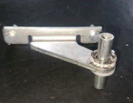 WRT314TFDW00 Refrigerator Center Door Hinge WP2166037 Whirlpool Kenmore - $29.99