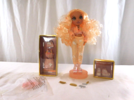 Rainbow High Georgia Bloom Peach Fashion Doll W/ 2 Outfits - £18.70 GBP