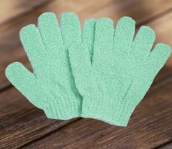 exfoliating bath gloves - £6.28 GBP