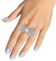 Silver Clear Rhinestone &amp; Pearl Bow Shaped Stretch Beautiful Fashion Ring - £22.52 GBP