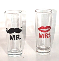 Mr. Mrs. Novelty Shot Glasses Black Mustache Red Lips Glitter Clear 4&quot; S... - £11.98 GBP