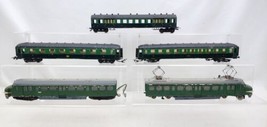Vintage Markland HO Electric Locomotive Engine AA Set &amp; 3 Passenger Cars... - $59.39
