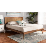 Brady Walnut Brown and Synthetic Rattan Queen Size Platform Bed - €430,71 EUR