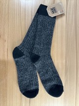 1 Pair  NWT Muk Luks Heat Retainers Socks 3.0 TOG Rating Black and Gray - £7.99 GBP