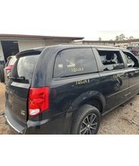 Passenger Quarter Panel Passenger Van Fits 08-20 CARAVAN 104669046 - $9,609.40 MXN