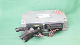 Mercedes R230 SL500 SL550 Front SAM Fuse Box Control Module A2305450945 image 4