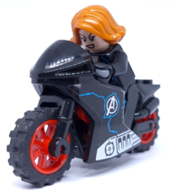 Lego Avengers Black Widow&#39;s Motorcycle 76050 Minifigure Figure - £6.02 GBP